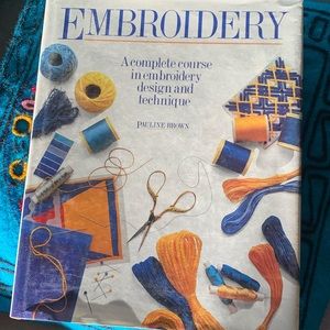 A Complete Course Book - Embroidery Design and Technique